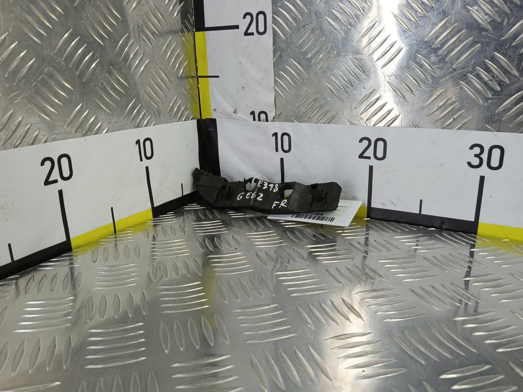 кронштейн бампера Hyundai GETZ 1.4 AT (97 л.с.)Getz  I рестайлинг (2005—2011) Хетчбэк 865921C300, 980 рублей, Москва