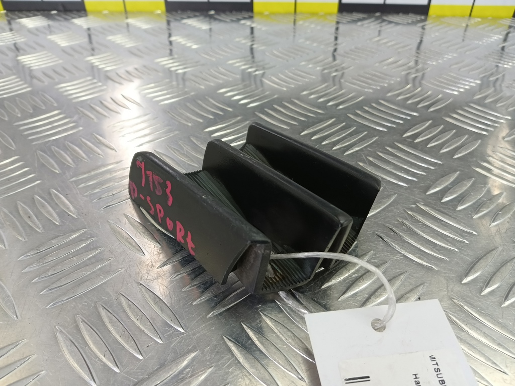 накладка бампера переднего MITSUBISHI PAJERO SPORT 3.0 AT (170 л.с.)Pajero Sport  I (1996—2004) Внедорожник MR496691, 980 рублей, Москва