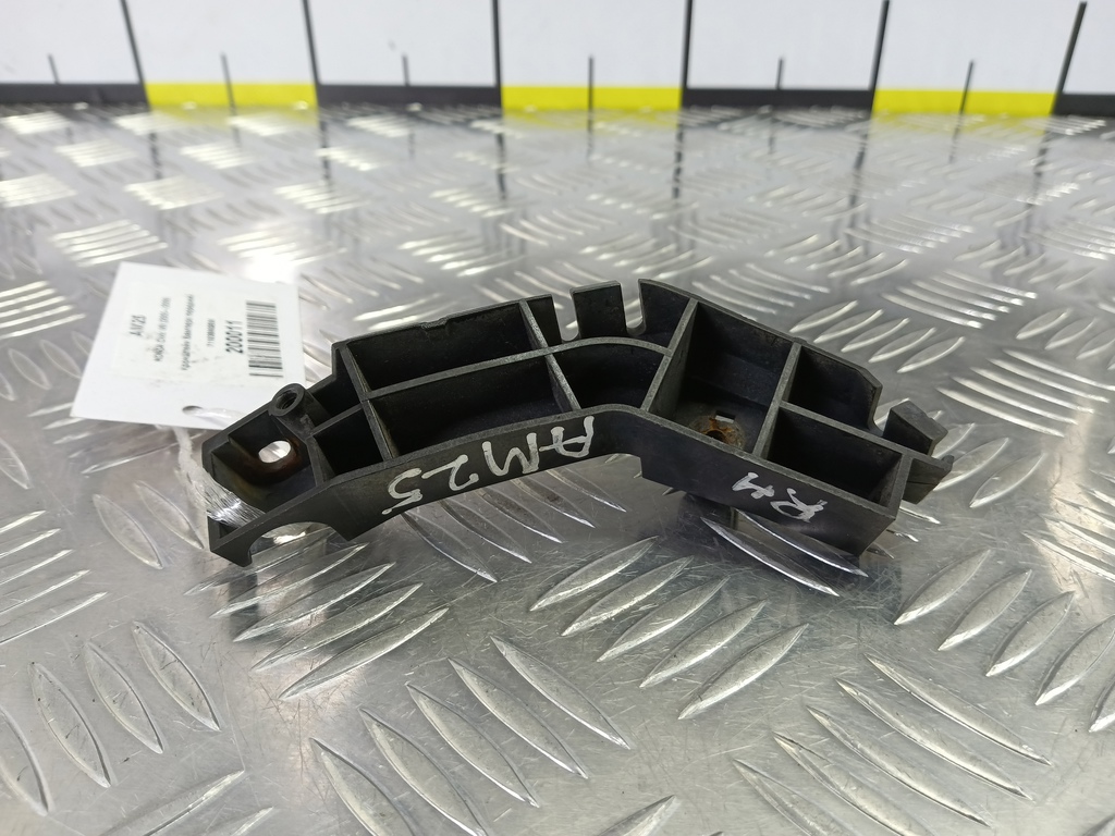 кронштейн бампера HONDA Civic 1.8 MT (140 л.с.)Civic  VIII (2005—2009) Хетчбэк 71193SMGE00, 2010 рублей, Москва