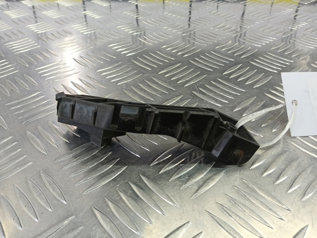 кронштейн бампера HONDA Civic 1.8 MT (140 л.с.)Civic  VIII (2005—2009) Хетчбэк 71193SMGE00, 2010 рублей, Москва