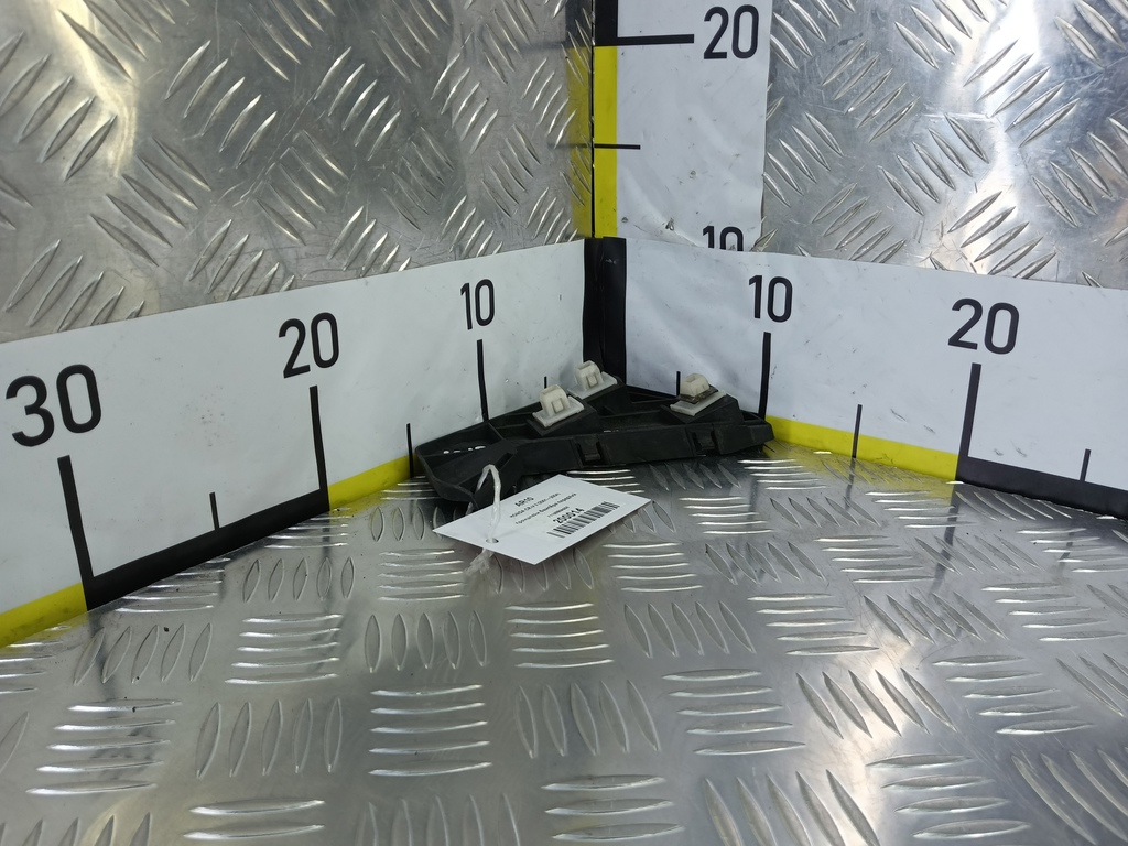 кронштейн бампера HONDA CR-V 2.0 AT (150 л.с.)CR-V  II (2001—2004) Внедорожник 71198S9A000, 1440 рублей, Москва