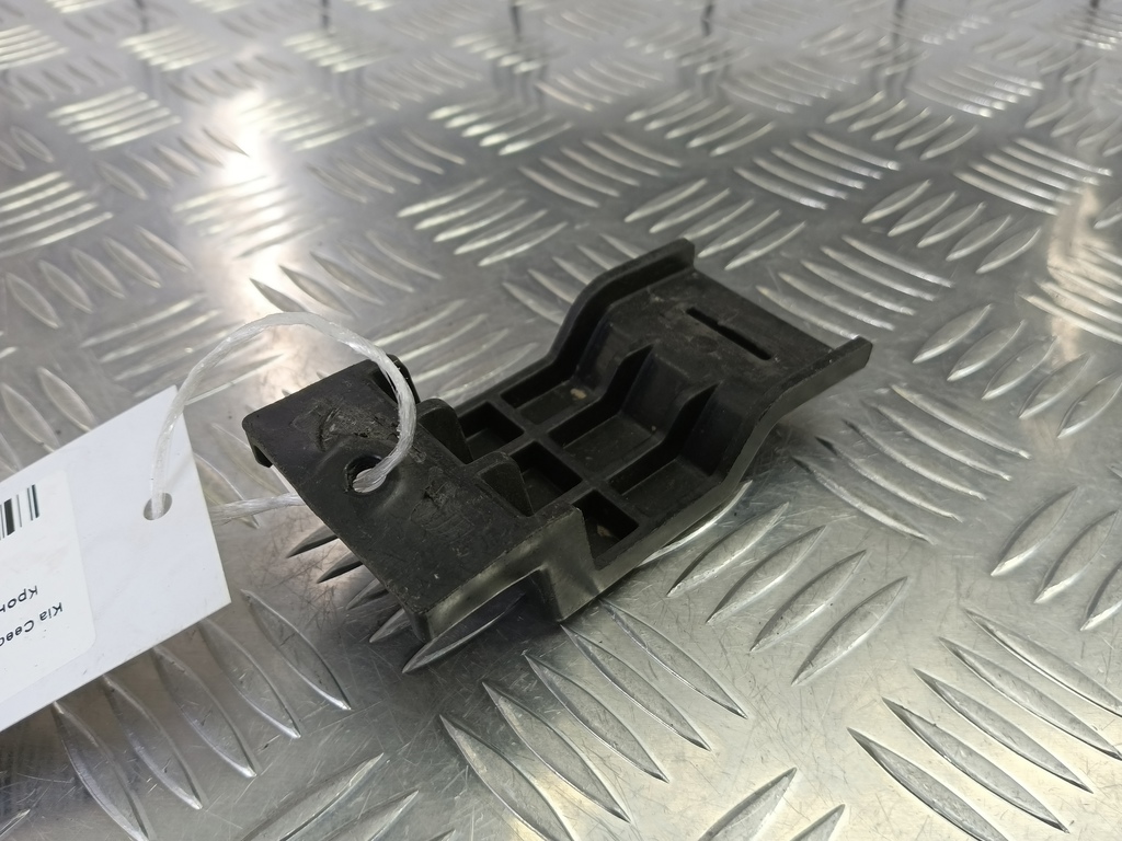 кронштейн бампера Kia Ceed  866811H500, 520 рублей, Москва