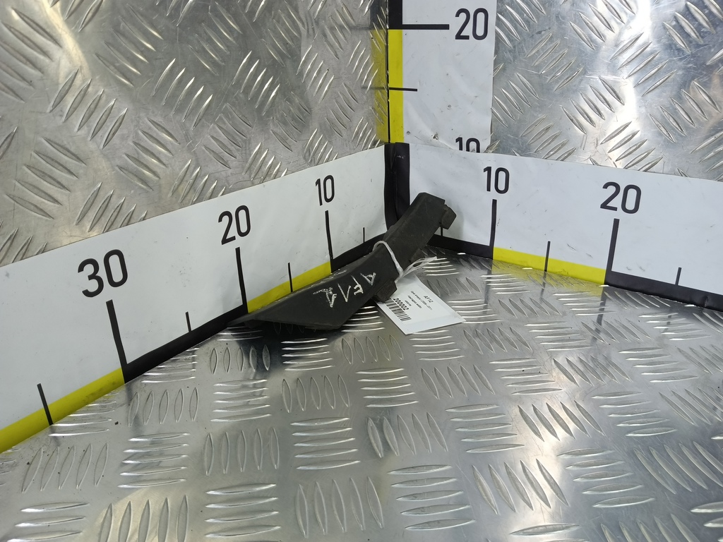 накладка жабо Opel Antara 2.0 CDTi 4WD MT (127 л.с.)Antara  I (2006—2011) Внедорожник 4808164, 520 рублей, Москва