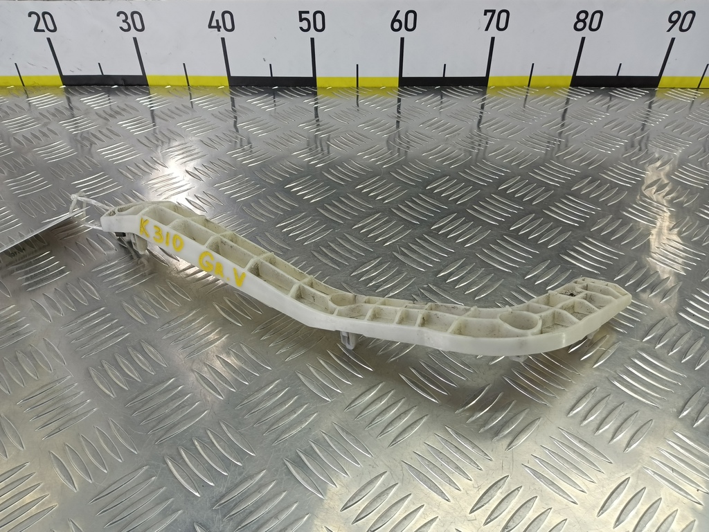 кронштейн бампера SUZUKI Grand Vitara 2.0 4WD AT (140 л.с.)Grand Vitara  II (2005—2008) Внедорожник 7184065J00, 1090 рублей, Москва