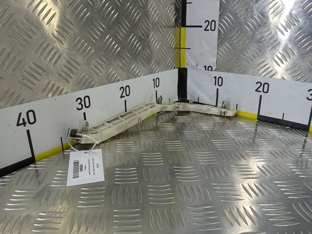 кронштейн бампера SUZUKI Grand Vitara 2.0 4WD AT (140 л.с.)Grand Vitara  II (2005—2008) Внедорожник 7184065J00, 1090 рублей, Москва