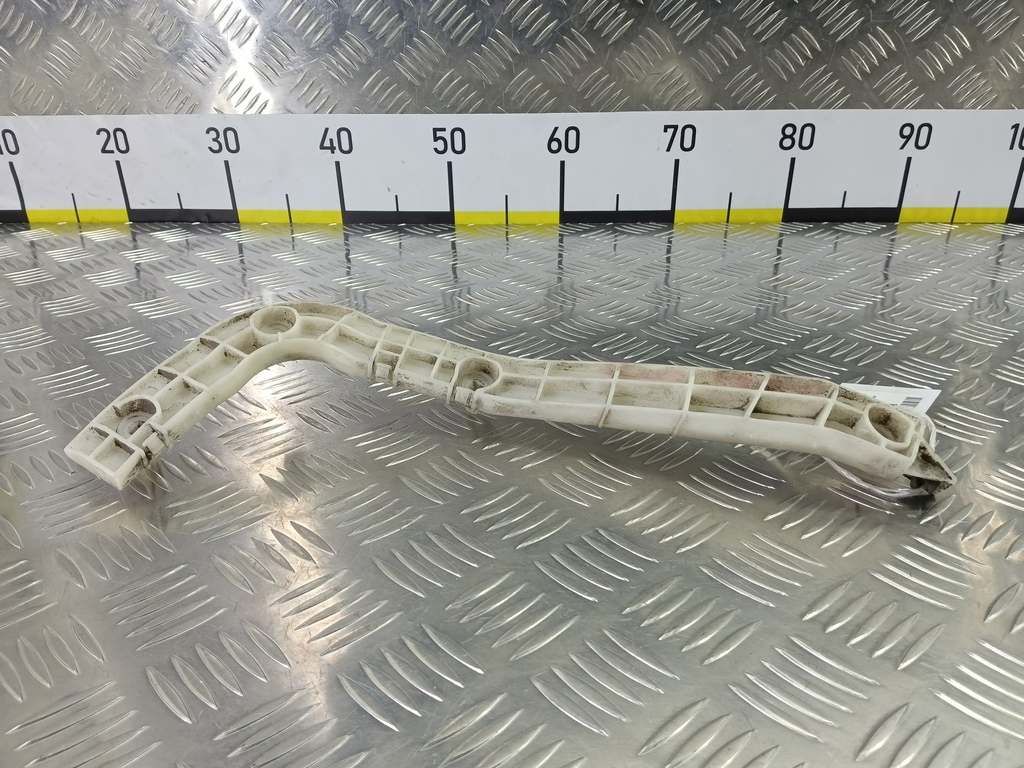 кронштейн бампера SUZUKI Grand Vitara 2.0 4WD AT (140 л.с.)Grand Vitara  II (2005—2008) Внедорожник 7184065J00, 1090 рублей, Москва