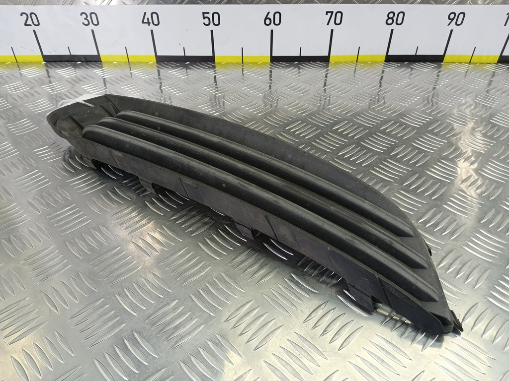 накладка бампера переднего Opel Insignia  6400652, 750 рублей, Москва