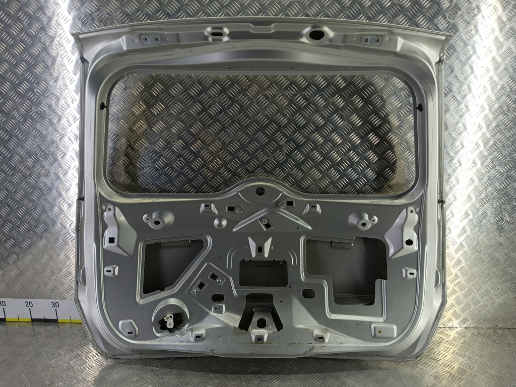 крышка багажника FORD Fusion 1.4 MT (80 л.с.)Fusion  I рестайлинг (2005—2012) Хетчбэк 1756576, 45250 рублей, Москва