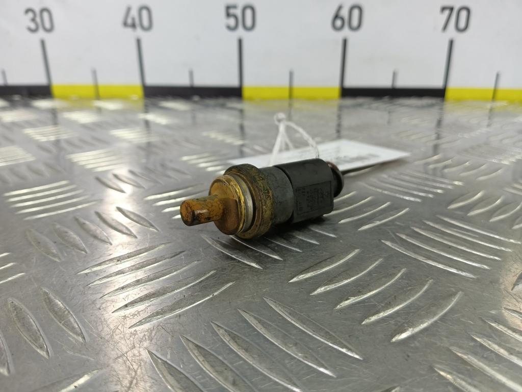 датчик температуры Volkswagen Caddy  06A919501A, 520 рублей, Москва