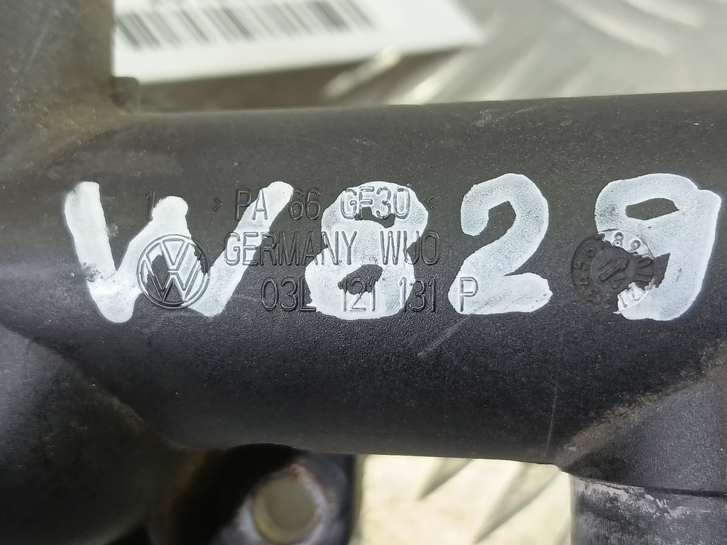 фланец системы охлаждения Volkswagen Crafter  03L121132P, 3279 рублей, Москва