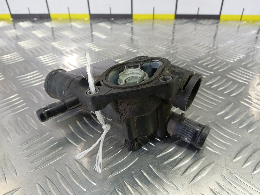 корпус термостата Renault Kangoo  8200954285, 520 рублей, Москва