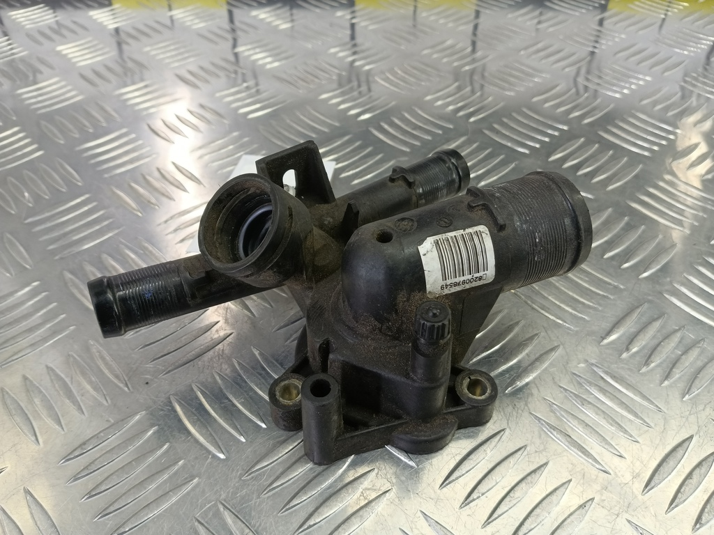 корпус термостата Renault Master  8200978549, 1900 рублей, Москва