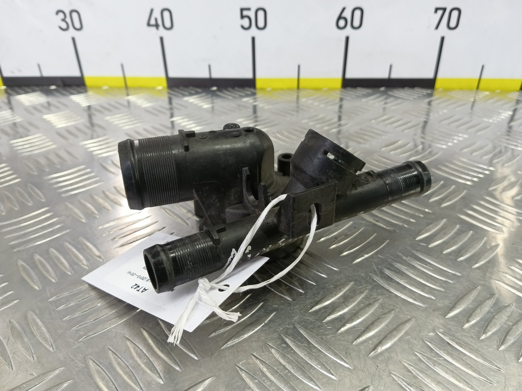 корпус термостата Renault Master  8200978549, 2010 рублей, Москва