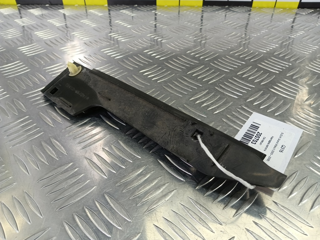 накладка капота SUZUKI Grand Vitara 2.4 MT (169 л.с.)Grand Vitara  II рестайлинг (2008—2012) Внедорожник 7241065J01, 520 рублей, Москва