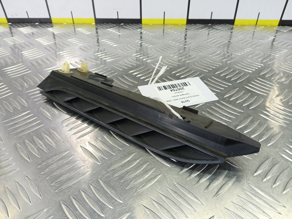 накладка капота SUZUKI Grand Vitara 2.4 MT (169 л.с.)Grand Vitara  II рестайлинг (2008—2012) Внедорожник 7242065J01, 630 рублей, Москва