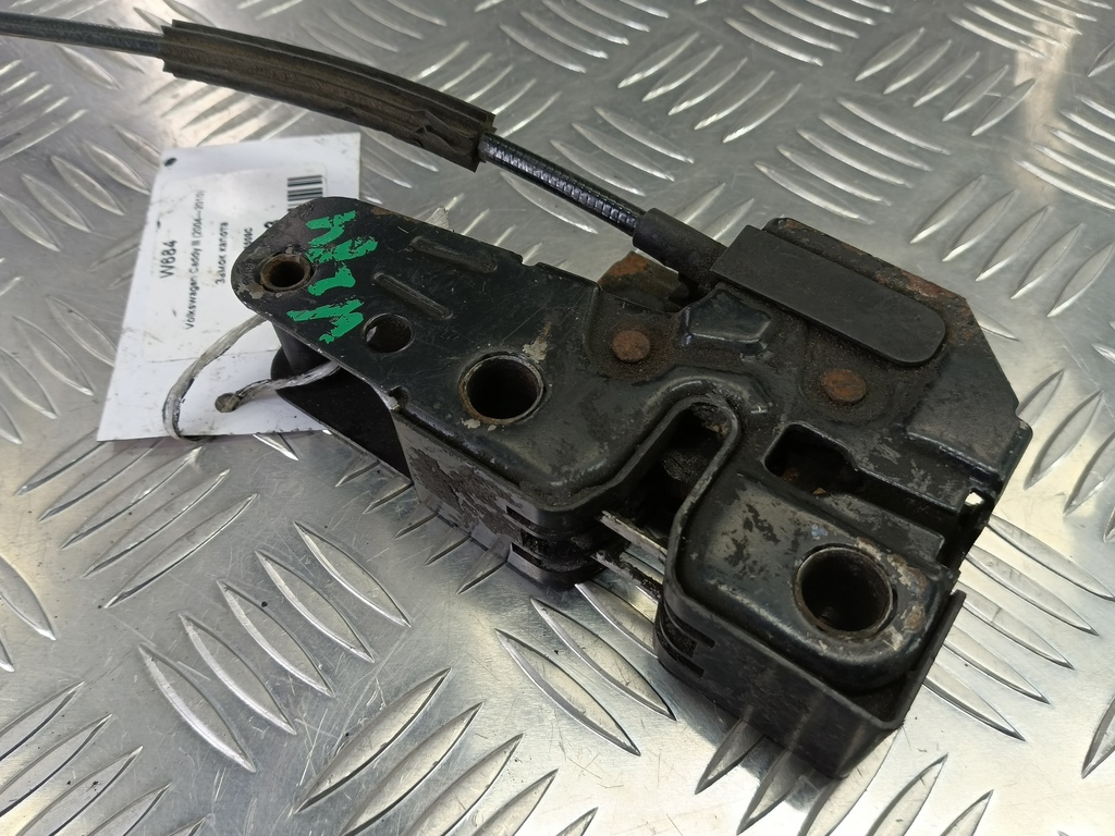 замок капота Volkswagen Caddy  1T0823509C, 1210 рублей, Москва