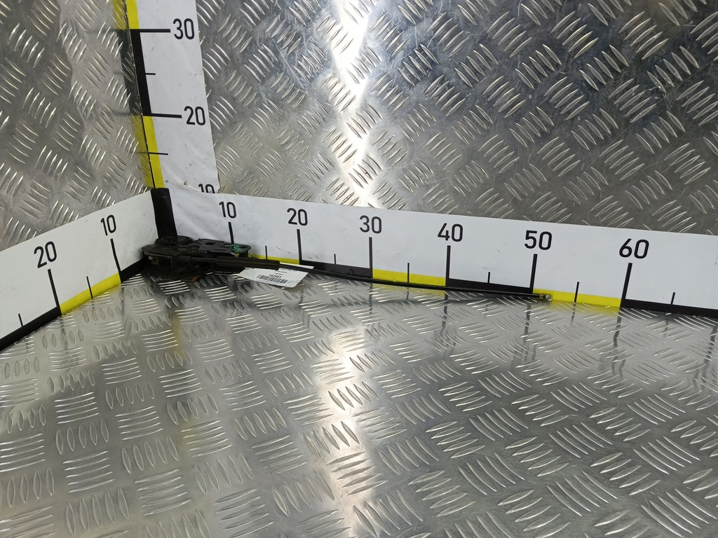 замок капота Volkswagen Caddy  1T0823509C, 1210 рублей, Москва