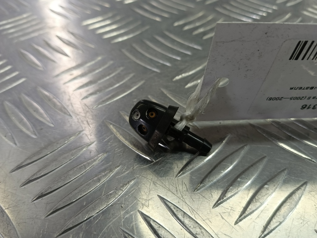 форсунка омывателя SUZUKI Grand Vitara 2.4 MT (169 л.с.)Grand Vitara  II рестайлинг (2008—2012) Внедорожник 3848065J00, 520 рублей, Москва