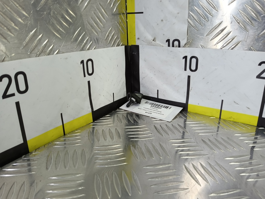 форсунка омывателя SUZUKI Grand Vitara 2.4 MT (169 л.с.)Grand Vitara  II рестайлинг (2008—2012) Внедорожник 3848065J00, 520 рублей, Москва