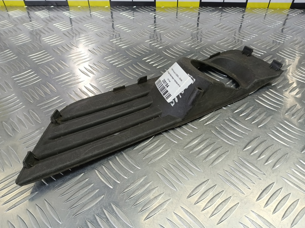 накладка бампера переднего FORD Focus  1337349, 630 рублей, Москва