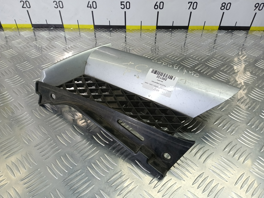 решетка радиатора MITSUBISHI OUTLANDER  MN150679, 1320 рублей, Москва