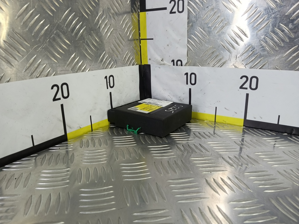 блок управления центральным замком FORD Tourneo Connect  1376082, 750 рублей, Москва