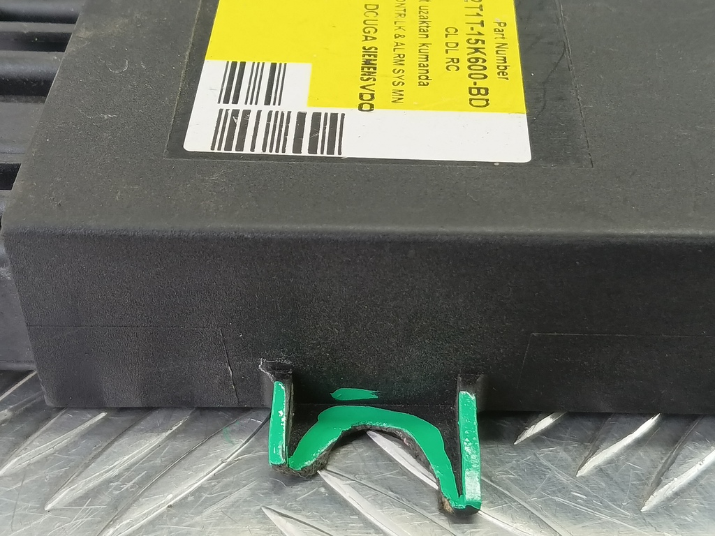 блок управления центральным замком FORD Tourneo Connect  1376082, 750 рублей, Москва