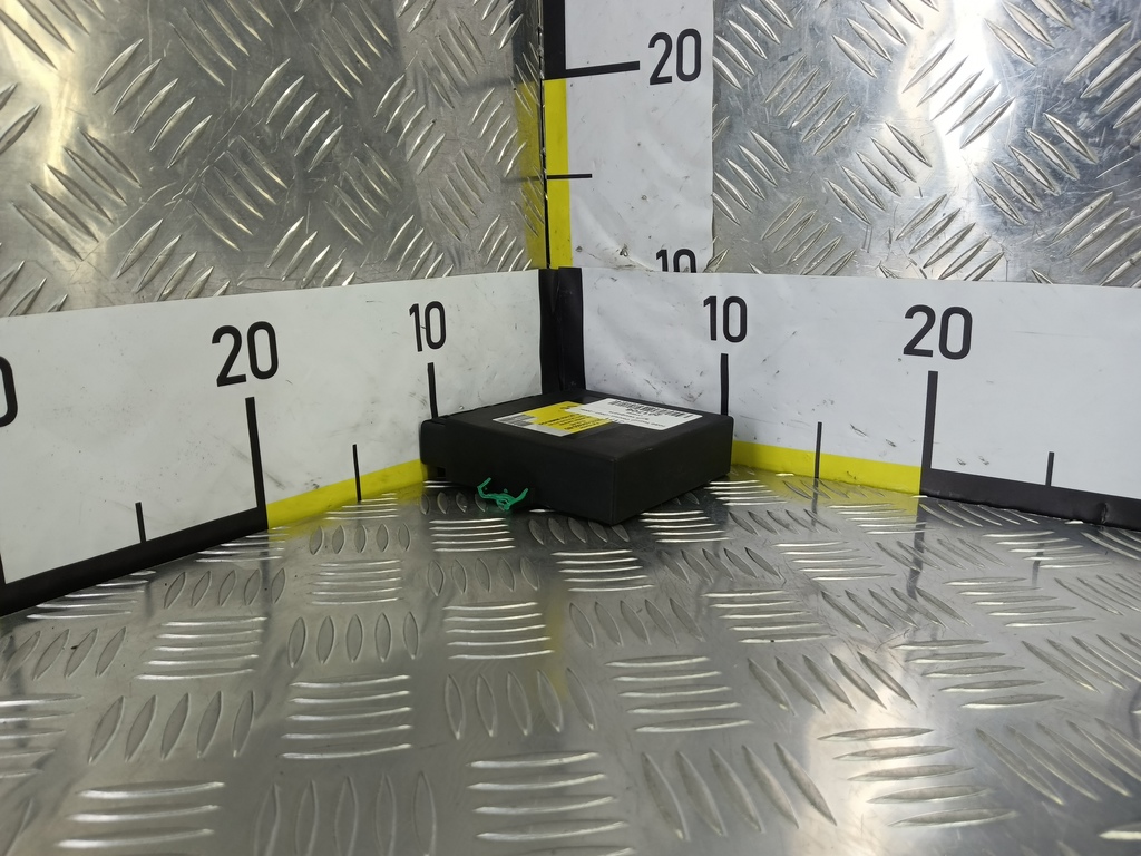 блок управления центральным замком FORD Tourneo Connect  1376082, 750 рублей, Москва