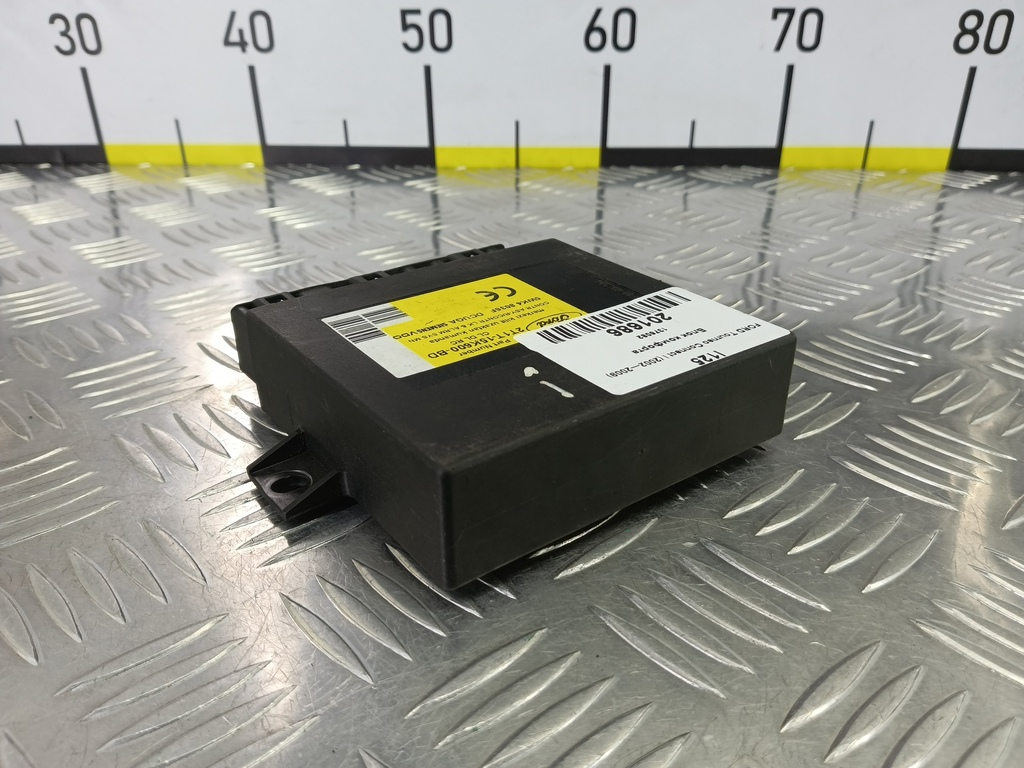 блок управления центральным замком FORD Tourneo Connect  1376082, 750 рублей, Москва