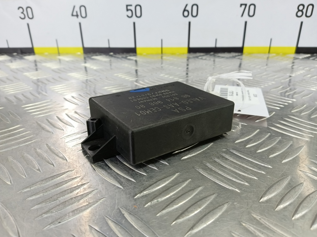 блок управления парктрониками Peugeot Expert  9661496880, 3390 рублей, Москва