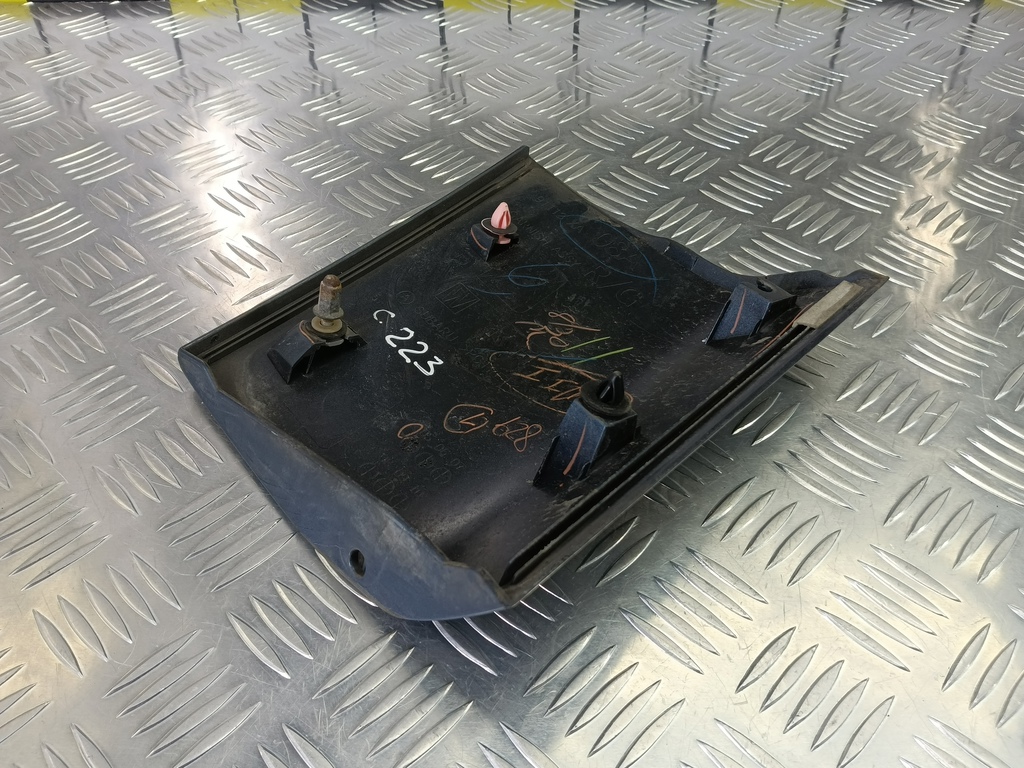 накладка крышки багажника SUBARU Tribeca 3.0 4WD AT (250 л.с.)Tribeca  WX (2004—2007) Внедорожник 91112XA08CNN, 8450 рублей, Москва