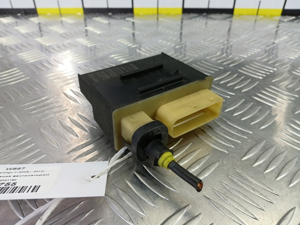 блок управления вентилятором Citroen Berlingo  9652021180, 980 рублей, Москва