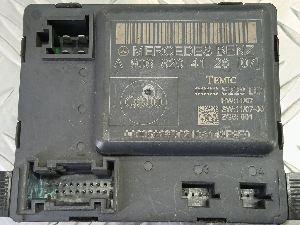 блок комфорта Volkswagen Crafter  2E0909052CB, 750 рублей, Москва