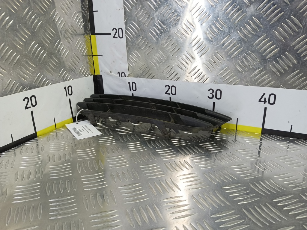 накладка бампера переднего MITSUBISHI COLT  MN105193XA, 3850 рублей, Москва