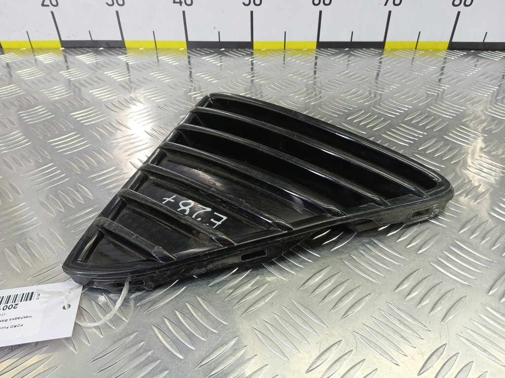 накладка бампера переднего FORD Focus  1719221, 1780 рублей, Москва