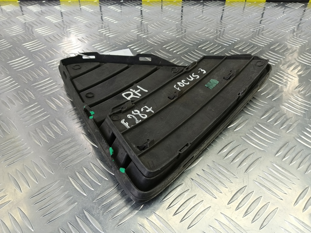 накладка бампера переднего FORD Focus  1719221, 1780 рублей, Москва