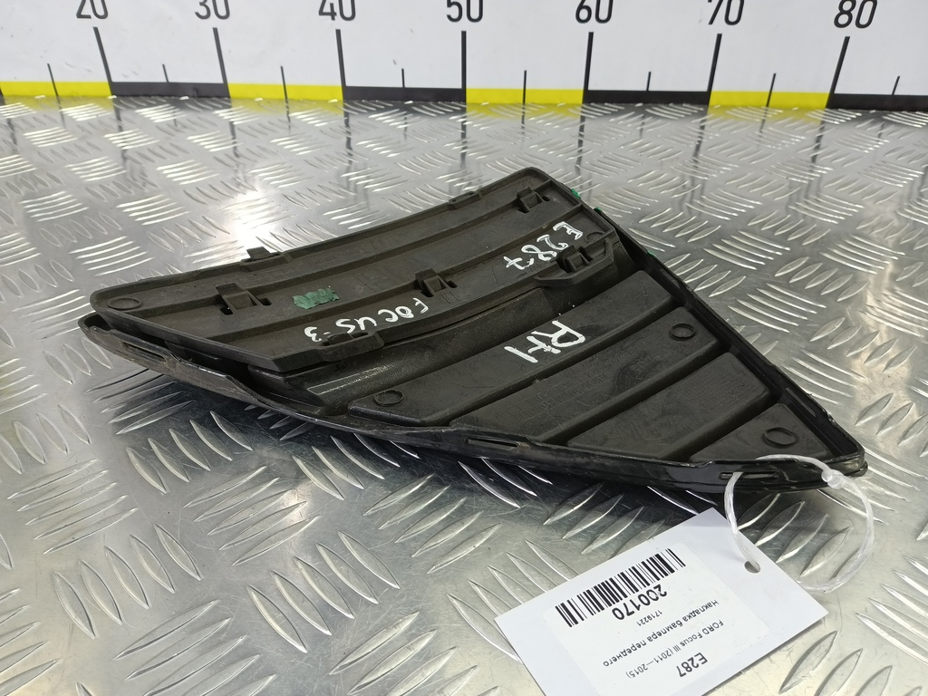 накладка бампера переднего FORD Focus  1719221, 1780 рублей, Москва