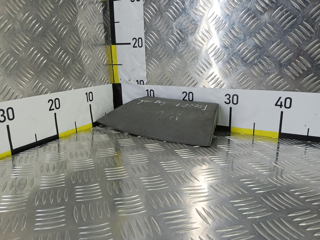 накладка крыла заднего LAND ROVER FREELANDER  DFK100492LDA, 750 рублей, Москва