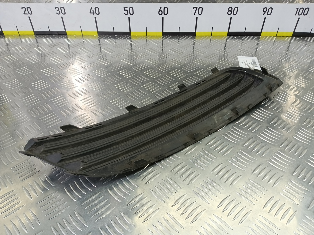 накладка бампера переднего Opel Insignia  6400653, 1210 рублей, Москва