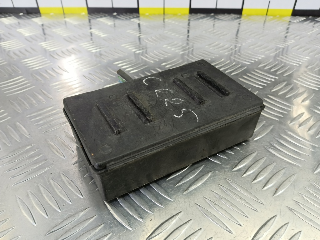 блок реле Peugeot Partner  9632229480, 2130 рублей, Москва