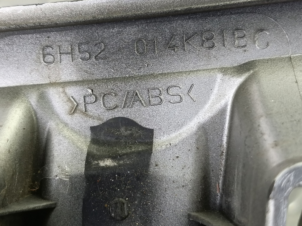 накладка крыла переднего LAND ROVER FREELANDER  LR001660, 980 рублей, Москва