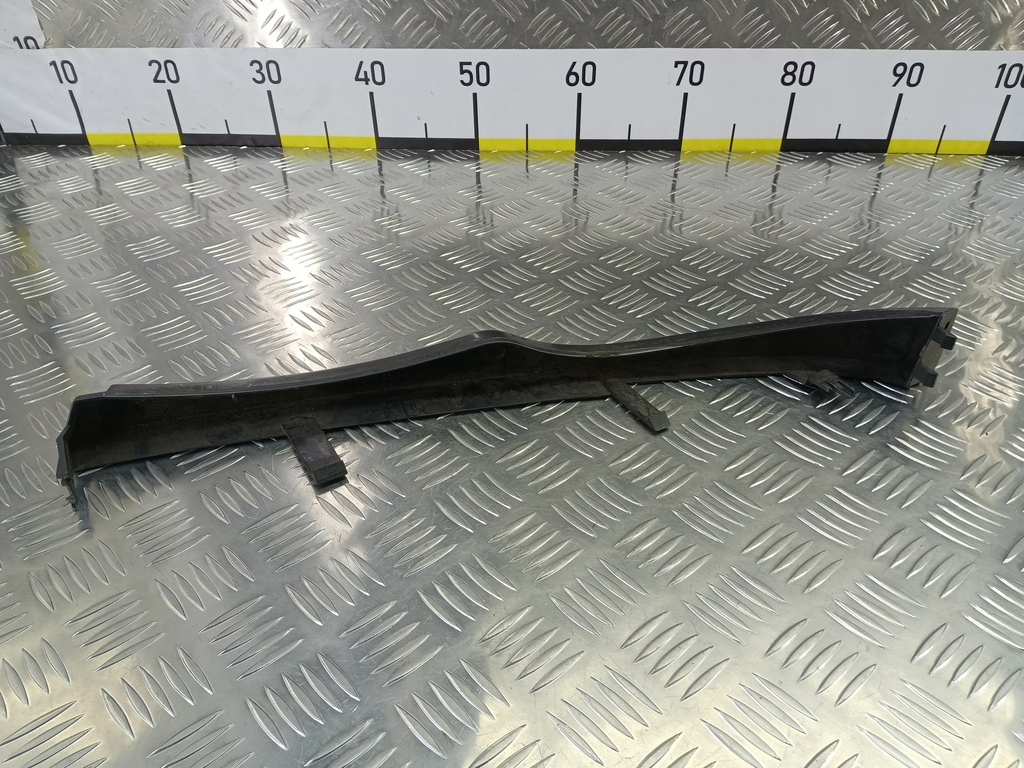 накладка бампера переднего BMW 3 серия  51137030554, 1780 рублей, Москва