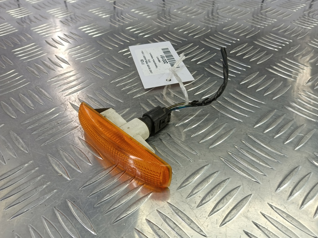 повторитель поворота LAND ROVER FREELANDER  XGB000072, 520 рублей, Москва
