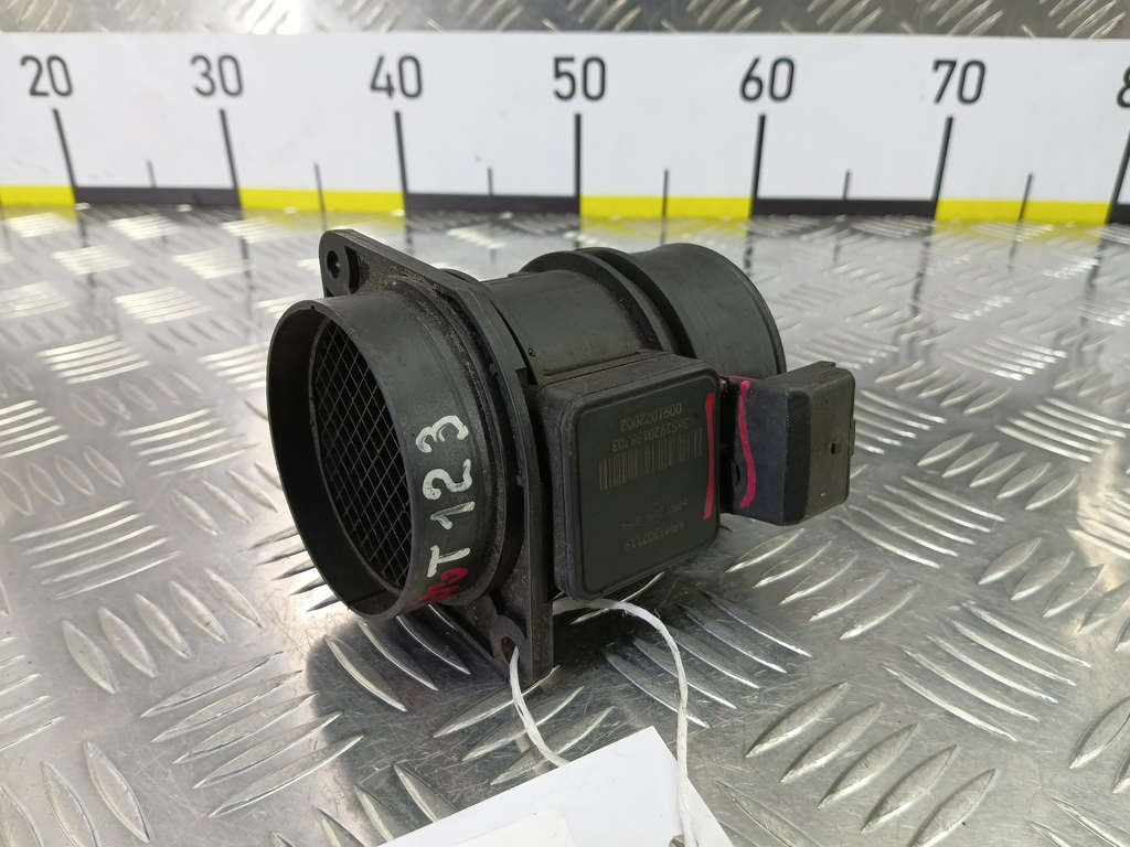 расходомер воздуха (дмрв) Opel Vivaro  4402733, 7880 рублей, Москва