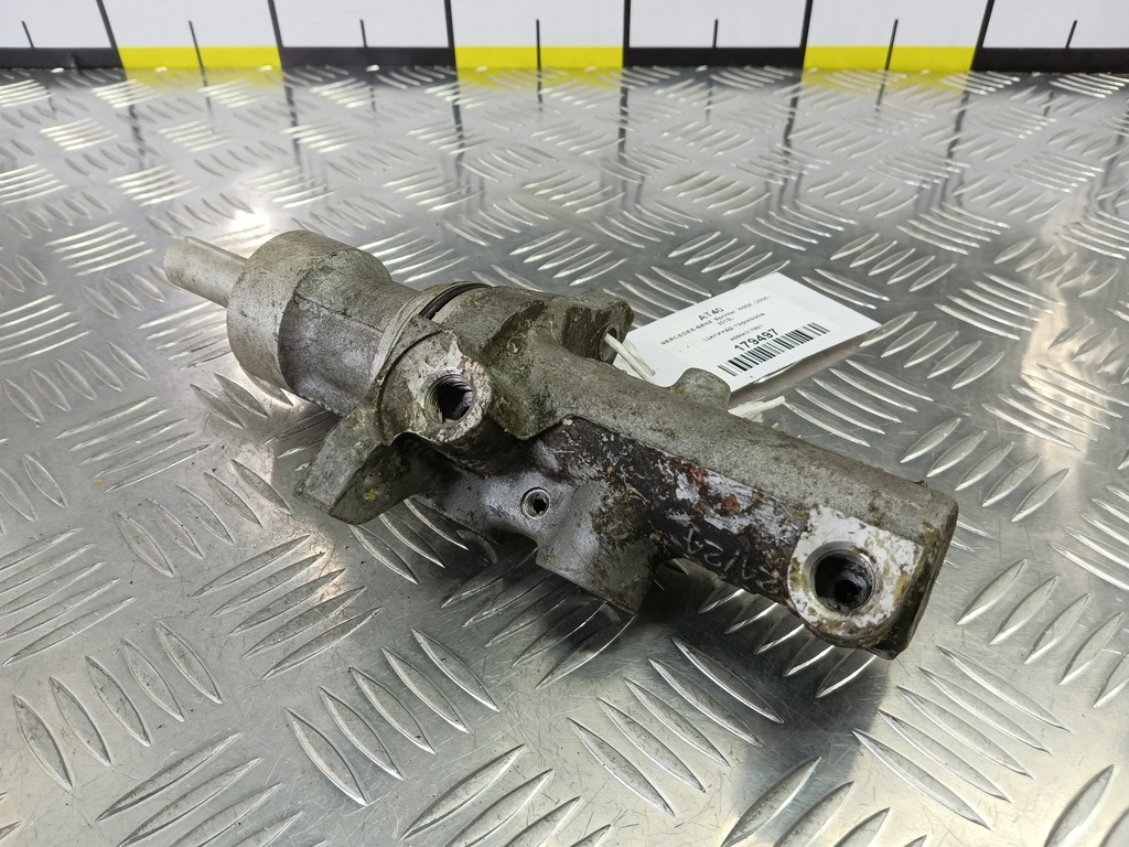 цилиндр тормозов MERCEDES-BENZ Sprinter  A0004317601, 2130 рублей, Москва