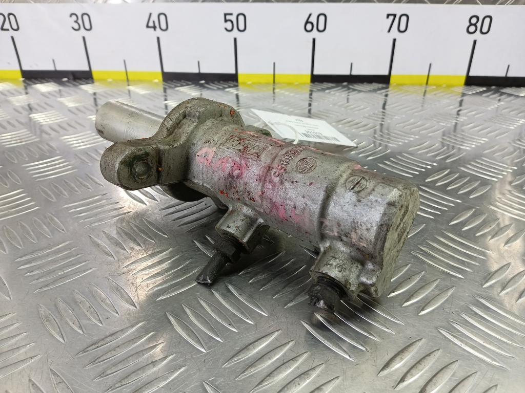 цилиндр тормозов FORD Transit  1855169, 4430 рублей, Москва