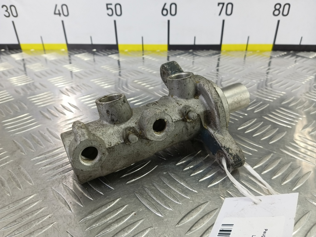 цилиндр тормозов Peugeot Boxer  4601T6, 2700 рублей, Москва