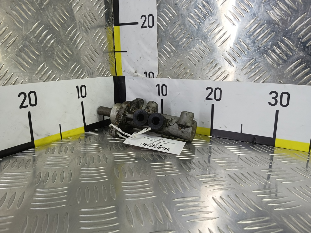 цилиндр тормозов Volkswagen Transporter  7L0611019E, 1550 рублей, Москва