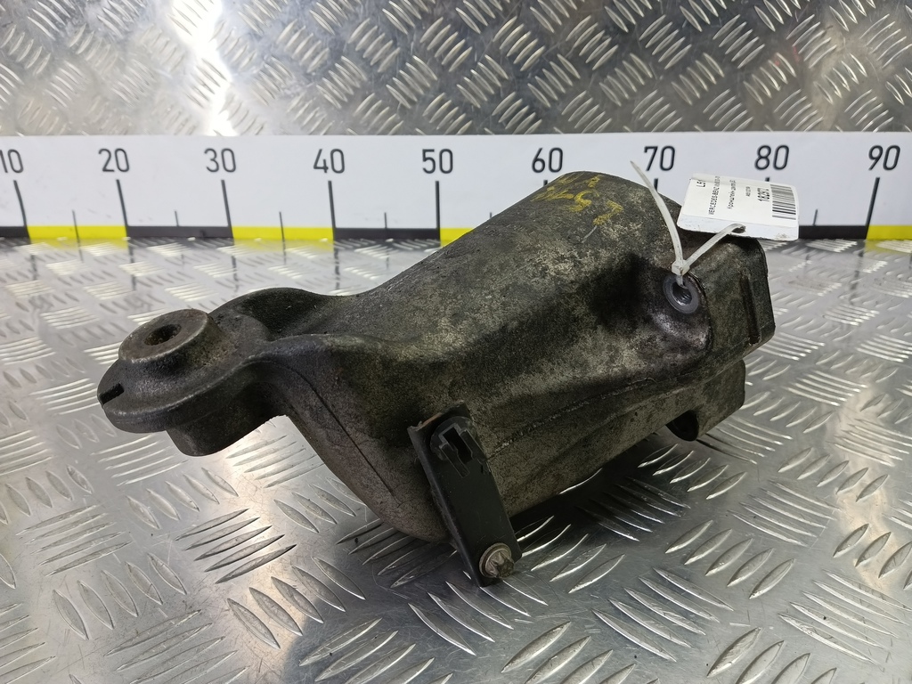 кронштейн двигателя (двс) MERCEDES-BENZ Vito  A6512231604, 3620 рублей, Москва