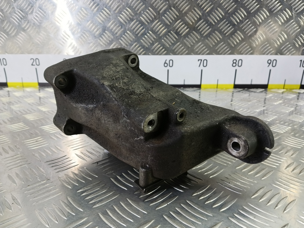 кронштейн двигателя (двс) MERCEDES-BENZ Vito  A6512231604, 3620 рублей, Москва